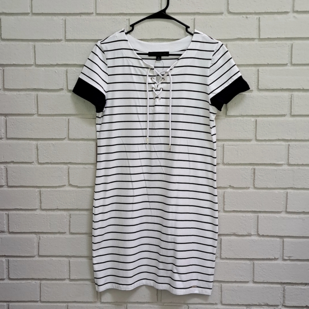 Tommy Hilfiger Striped Tie Front Dress. Size Medium NWOT